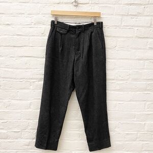 Alex Mill || Wool Pleated Pants in Herringbone Charcoal Gray 28